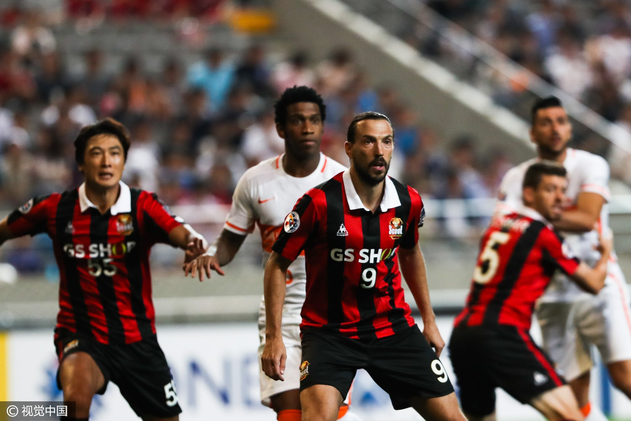 关于亚冠集结日走向成谜，尤文图斯刷新队史纪录，管理层满意，心理建设被强调的信息