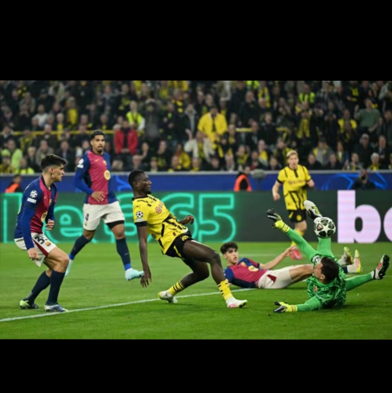 关于里程碑夜！多特蒙德临场应变；意甲冲刺阶段刷纪录；震撼外界；球探报告显示潜力的信息