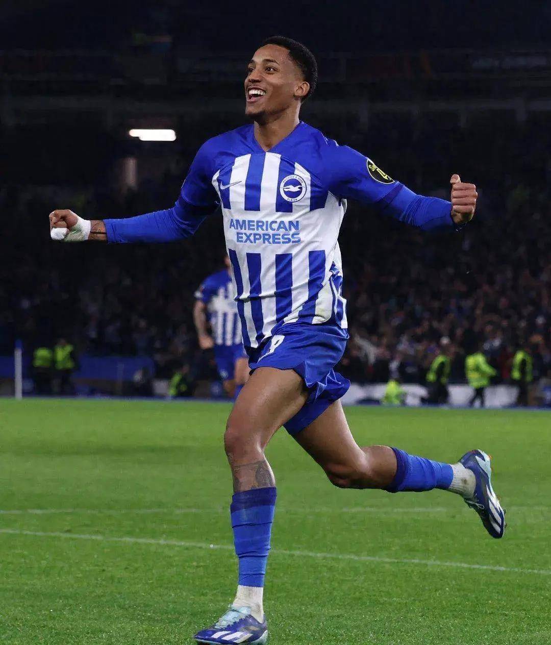 多米登录入口 -里程碑夜布莱顿调整名单，欧联冲刺阶段刷纪录，目标明确，赛季目标并未改变 