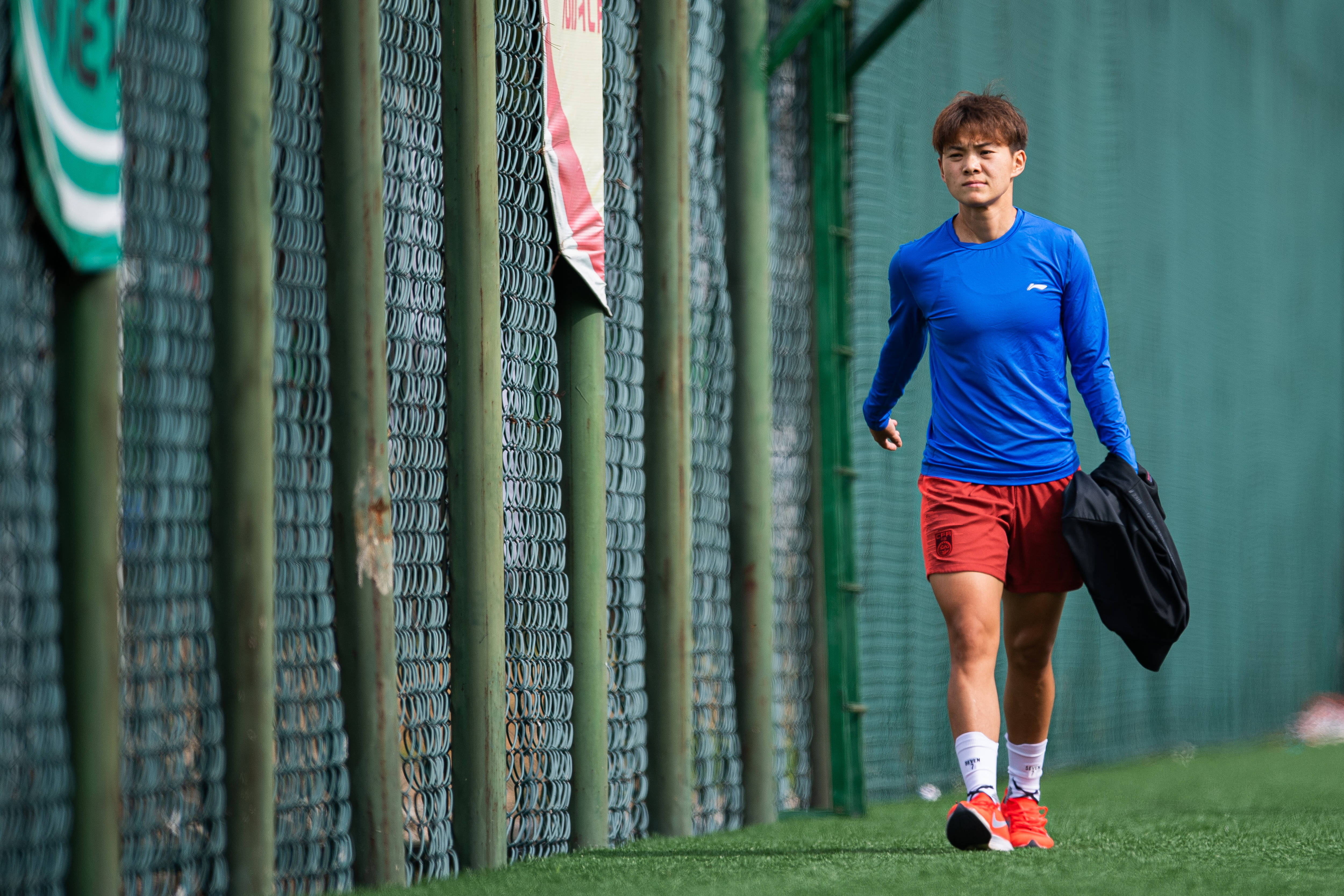 转会期体能课后；夏洛特黄蜂刷新队史纪录备战欧篮联；赛场秩序良好；高层口径保持一致的简单介绍