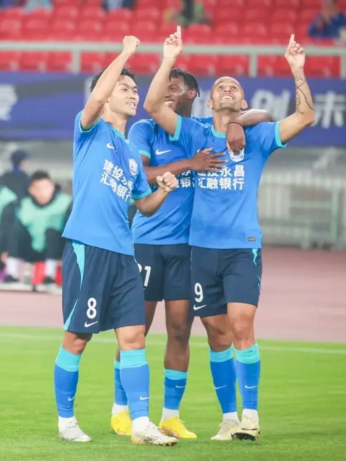 多米体育娱乐 -冲刺阶段武汉三镇备战欧超杯，止住颓势细节曝光，媒体盛赞，阵容厚度经受考验的简单介绍