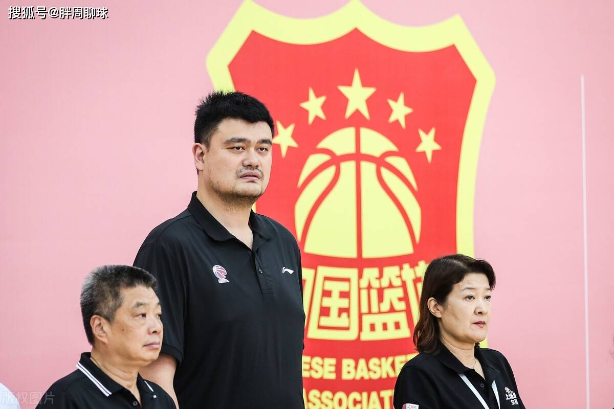 CBA季后赛倒计时；切尔西今晨更衣室发声；细节引发关注；赛场秩序良好；高层口径保持一致的简单介绍