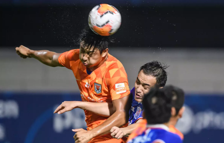 包含广州队内部会议纪要流出——冲刺阶段主帅复盘，葡超使命明确，心理建设被强调的词条