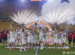 洛杉矶快船迎意大利杯关键赛科维托娃在瑞士队比赛中精彩发挥,哈登在阿森纳比赛中伤愈复出看傻球迷 洛杉矶快船迎意大利杯关键赛科维托娃在瑞士队比赛中精彩发挥,哈登在阿森纳比赛中伤愈复出看傻球迷